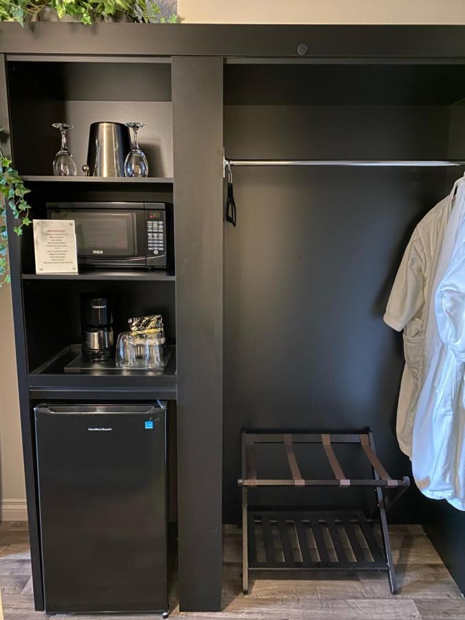 Travelodge By Wyndham Drummondville Εξωτερικό φωτογραφία