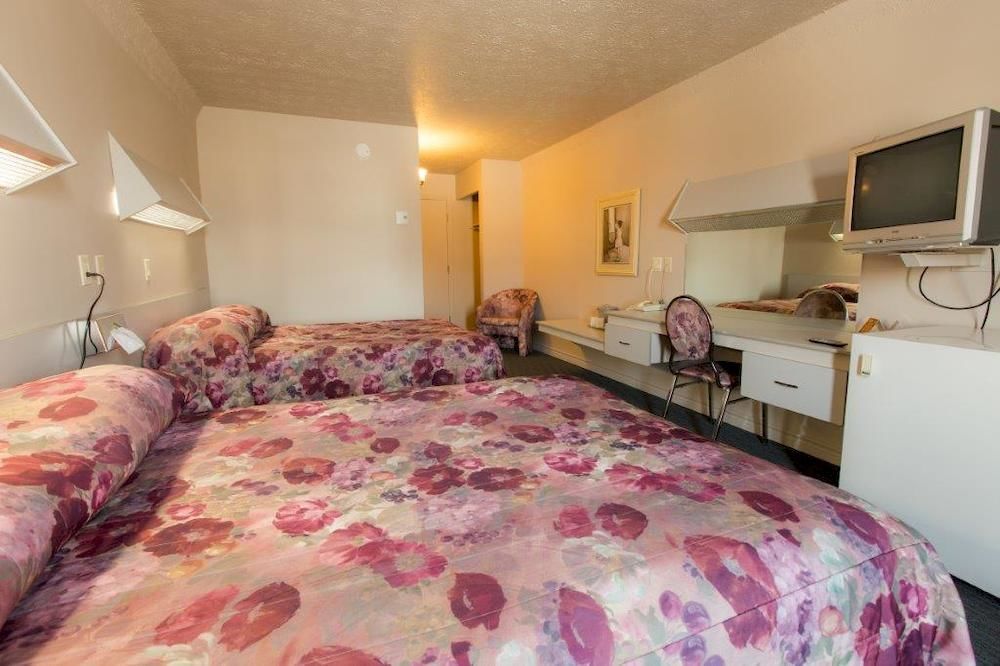Travelodge By Wyndham Drummondville Εξωτερικό φωτογραφία